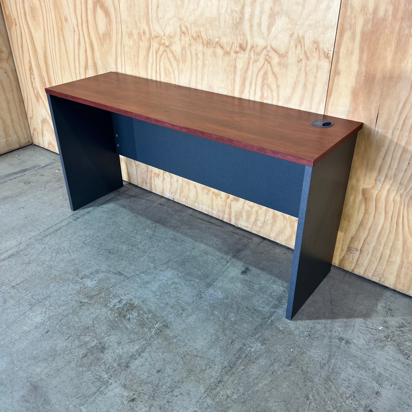 Slimline Straight Desk in Warm Cherry Woodgrain
