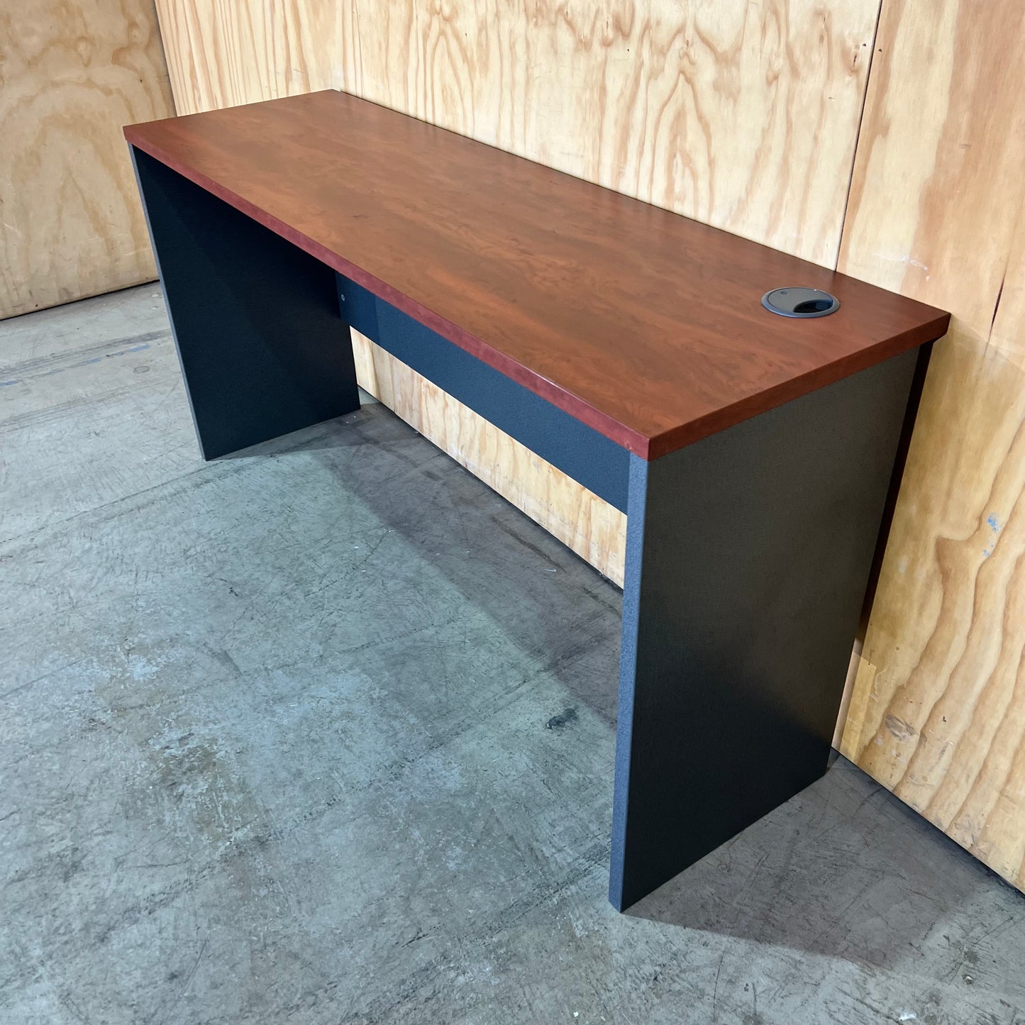 Slimline Straight Desk in Warm Cherry Woodgrain