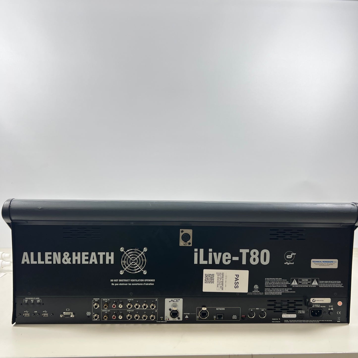 Allen & Heath iLive-T80 Digital Mixing Console Control