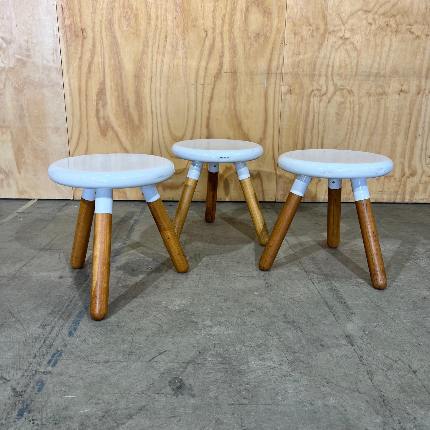 LifeSpaceJourney Spun Milking Stool