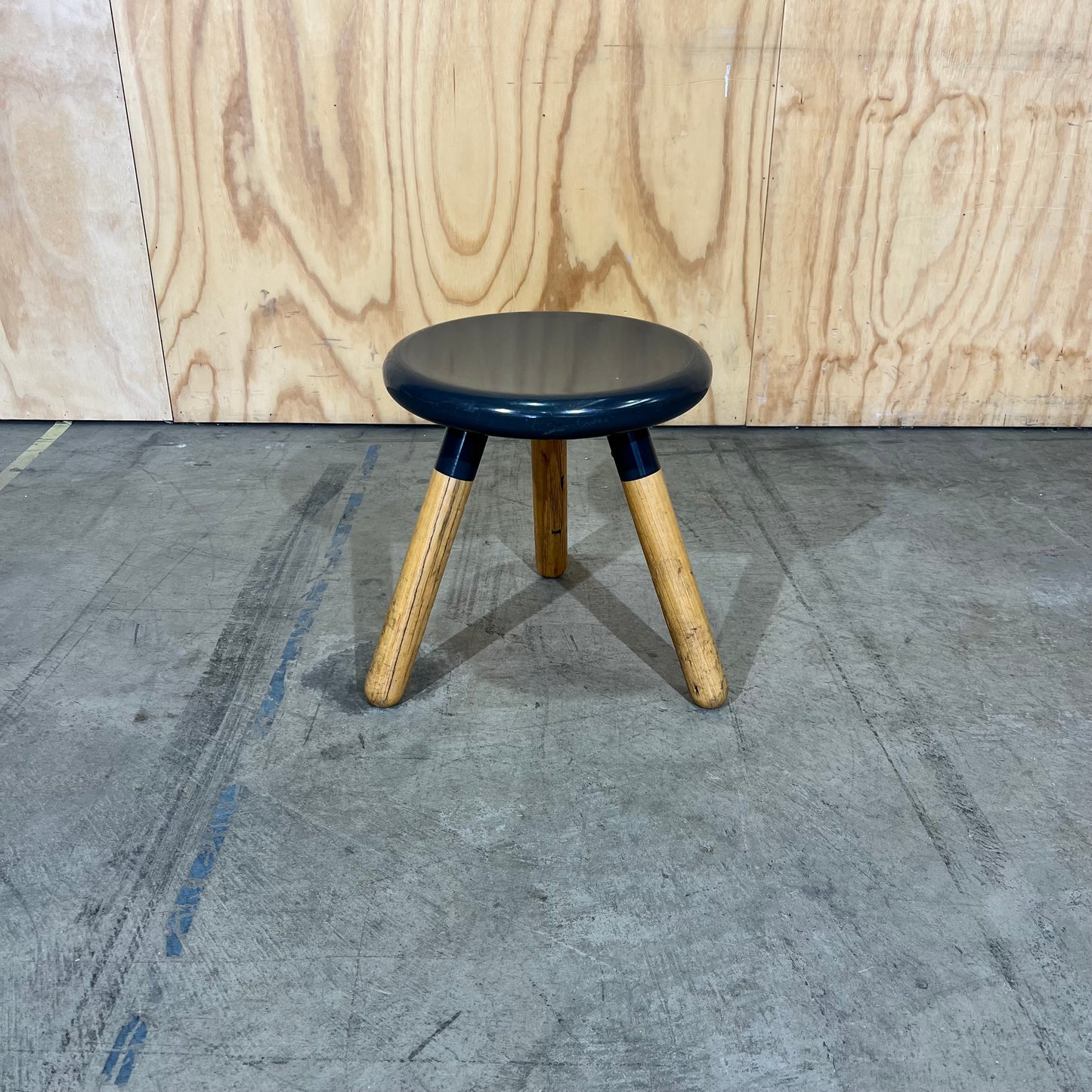 LifeSpaceJourney Spun Milking Stool