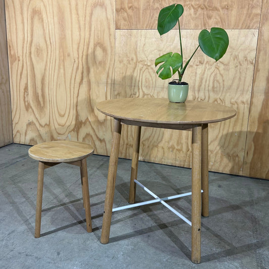 Round Timber Table with White Cross Base (Ash Finish)