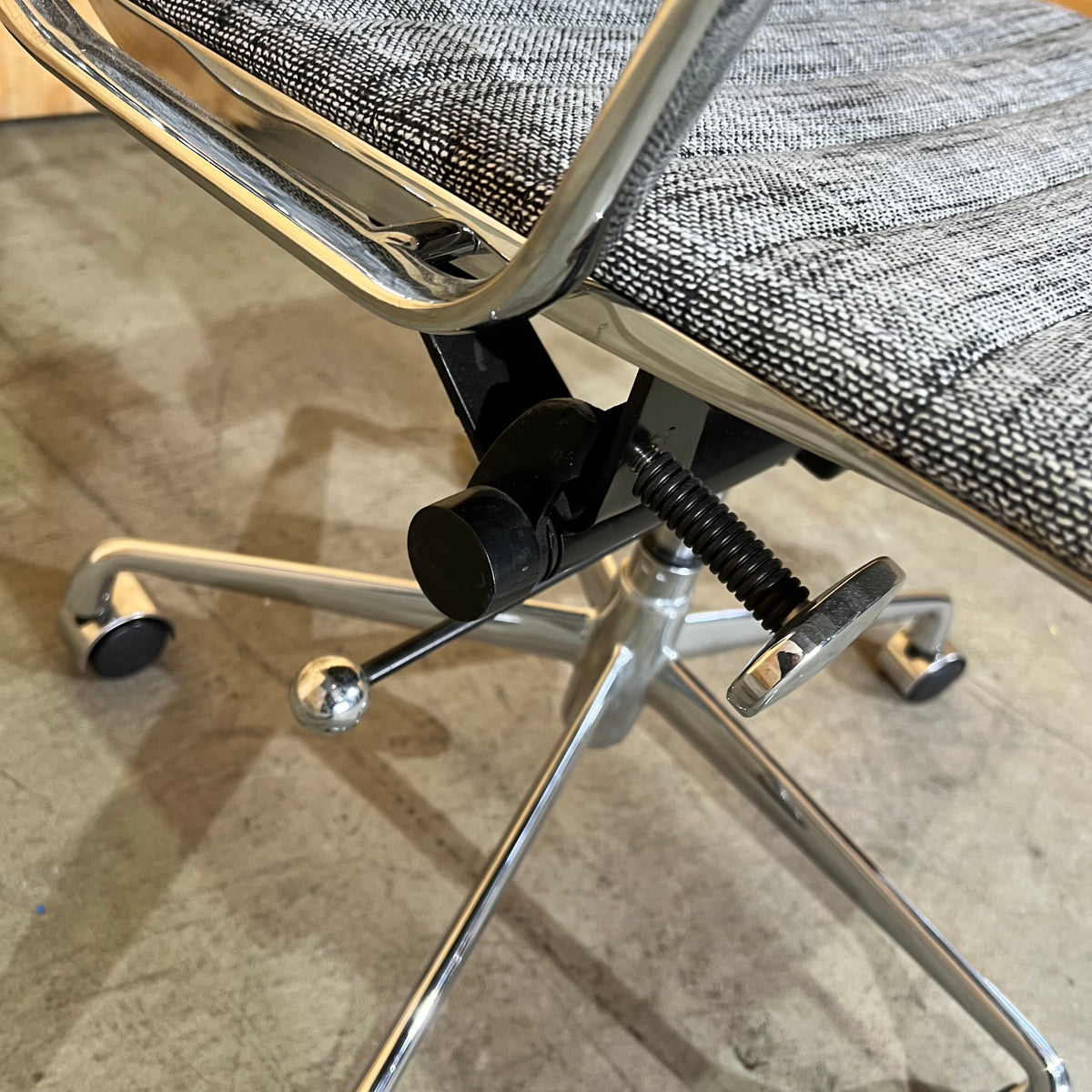 Grey Upholstery and Chrome Task Chair