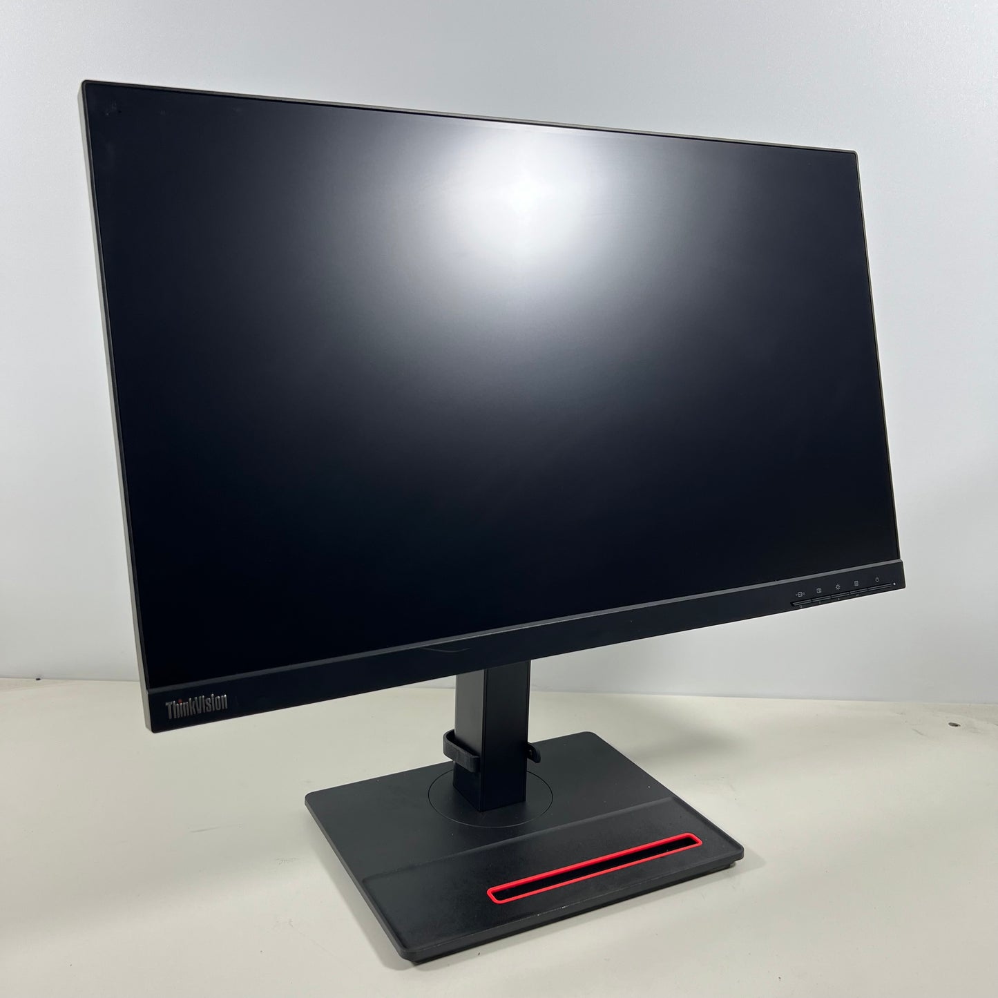 Lenovo ThinkVision T24i-20 Monitor With Flat Base Stand