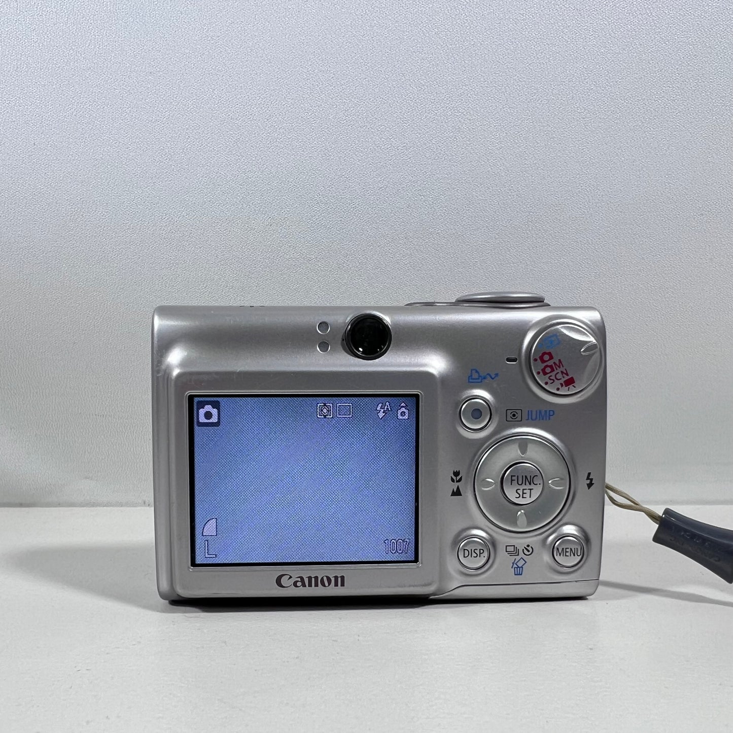 Canon Digital IXUS 700