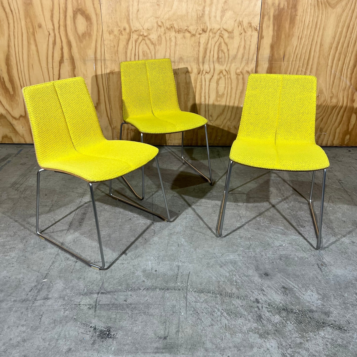 Schaumburg Alvisse Chair in Yellow