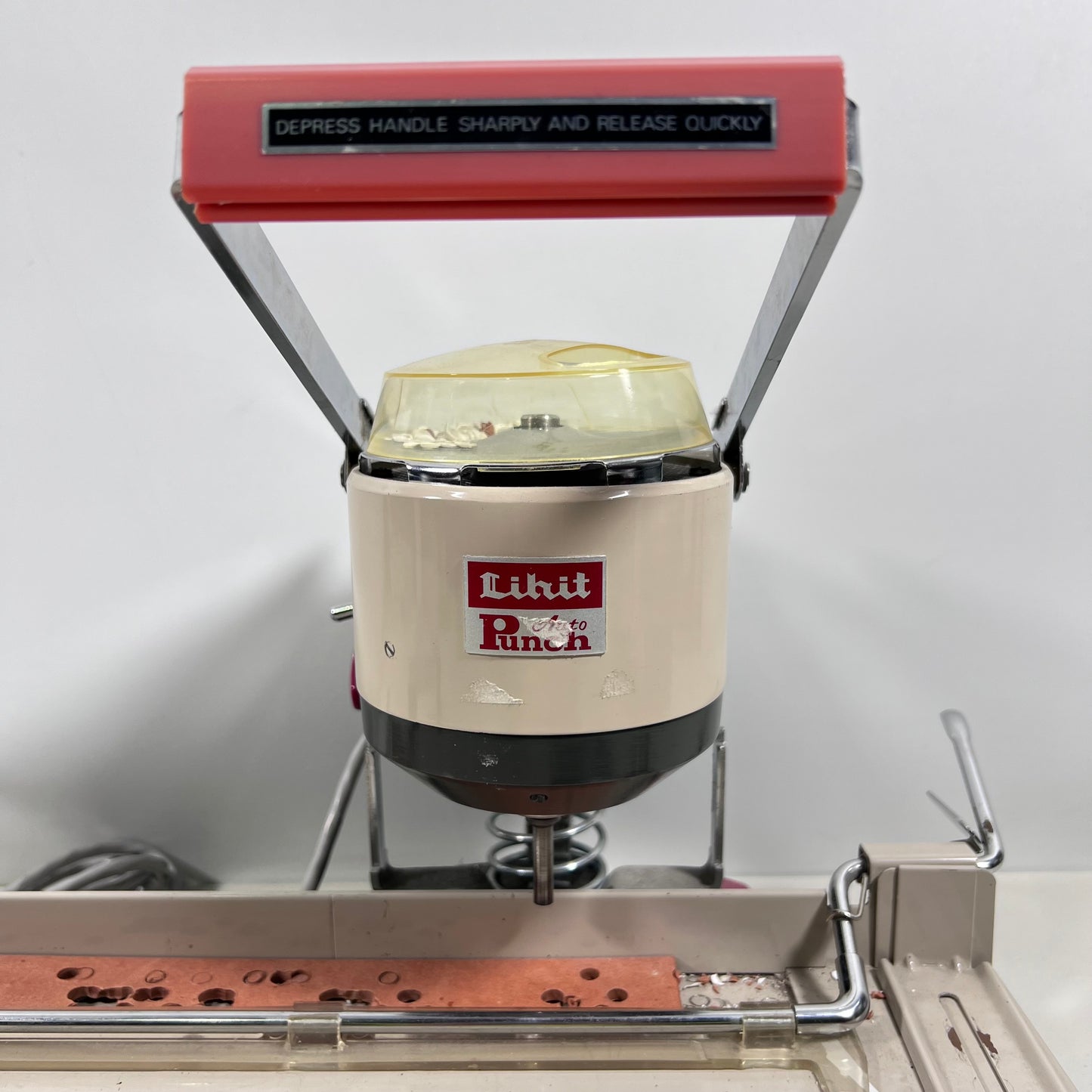 LIHIT LAB Auto Punch Model 2001