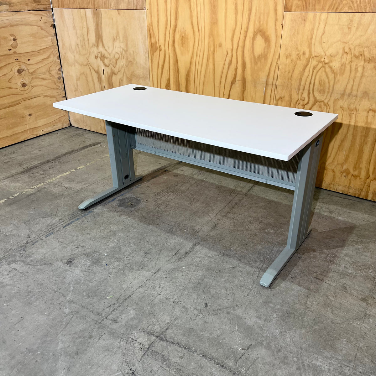 White Desk with Grey Base and Modesty Screen