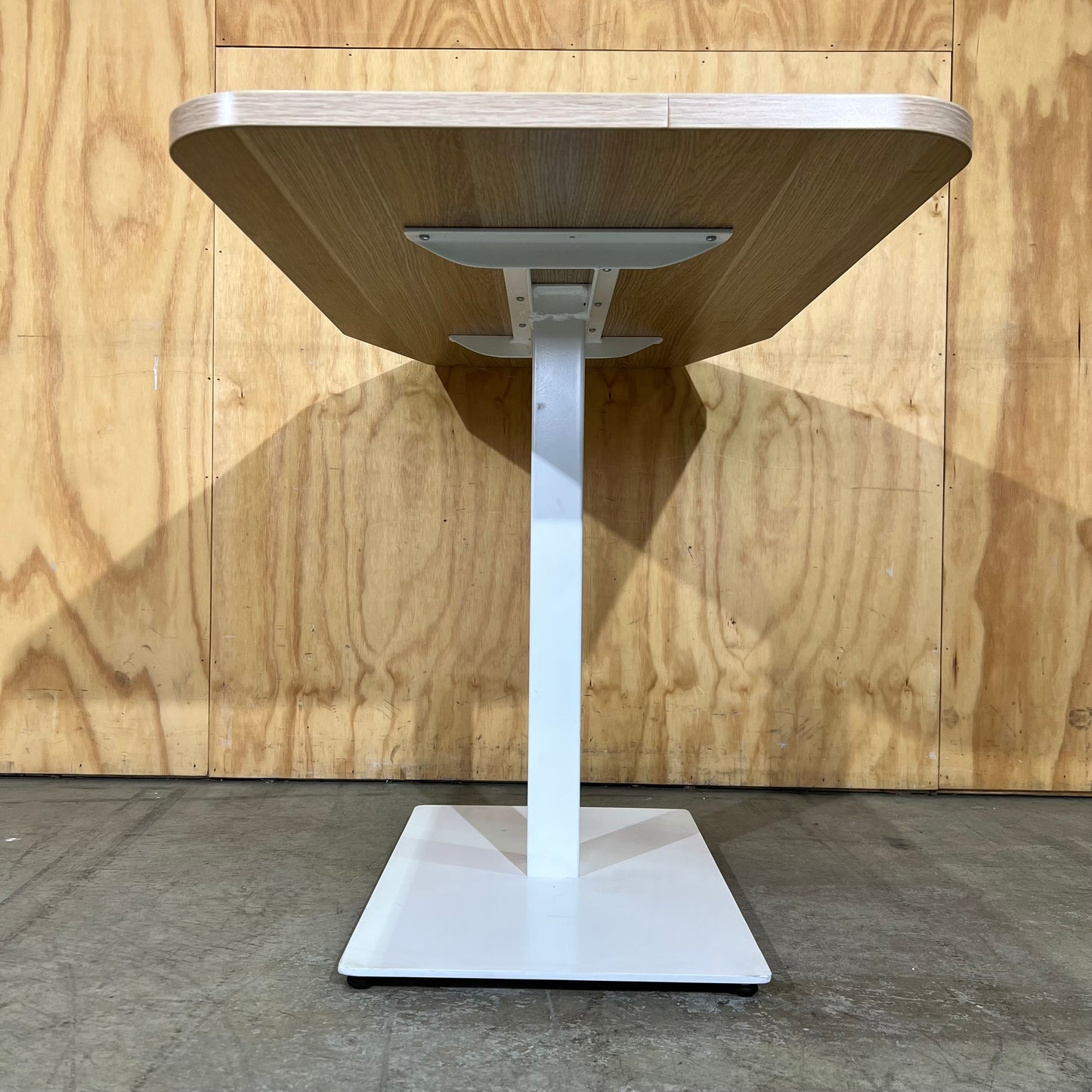 Small Millenia Auton Table on White Metal Base