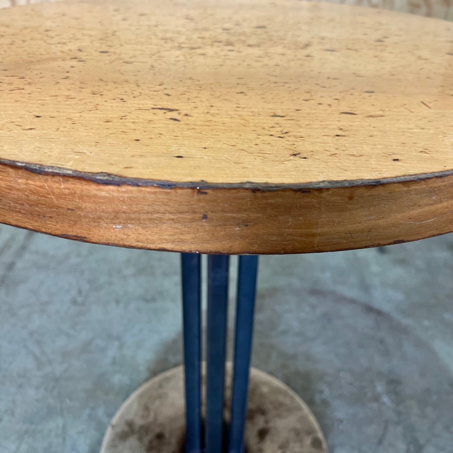 Industrial Round Ash Timber Table