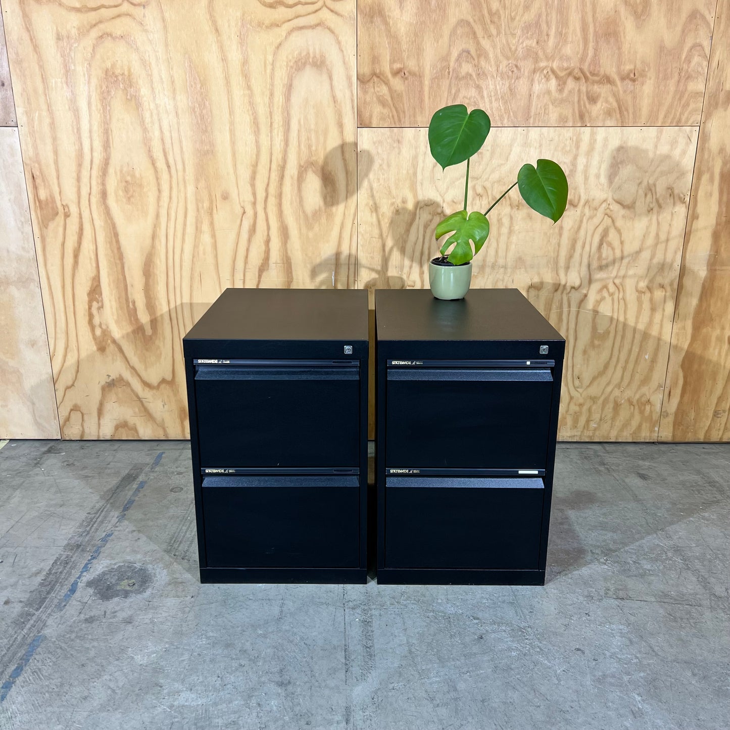 Statewide 2 Drawer Filing Cabinet in Black
