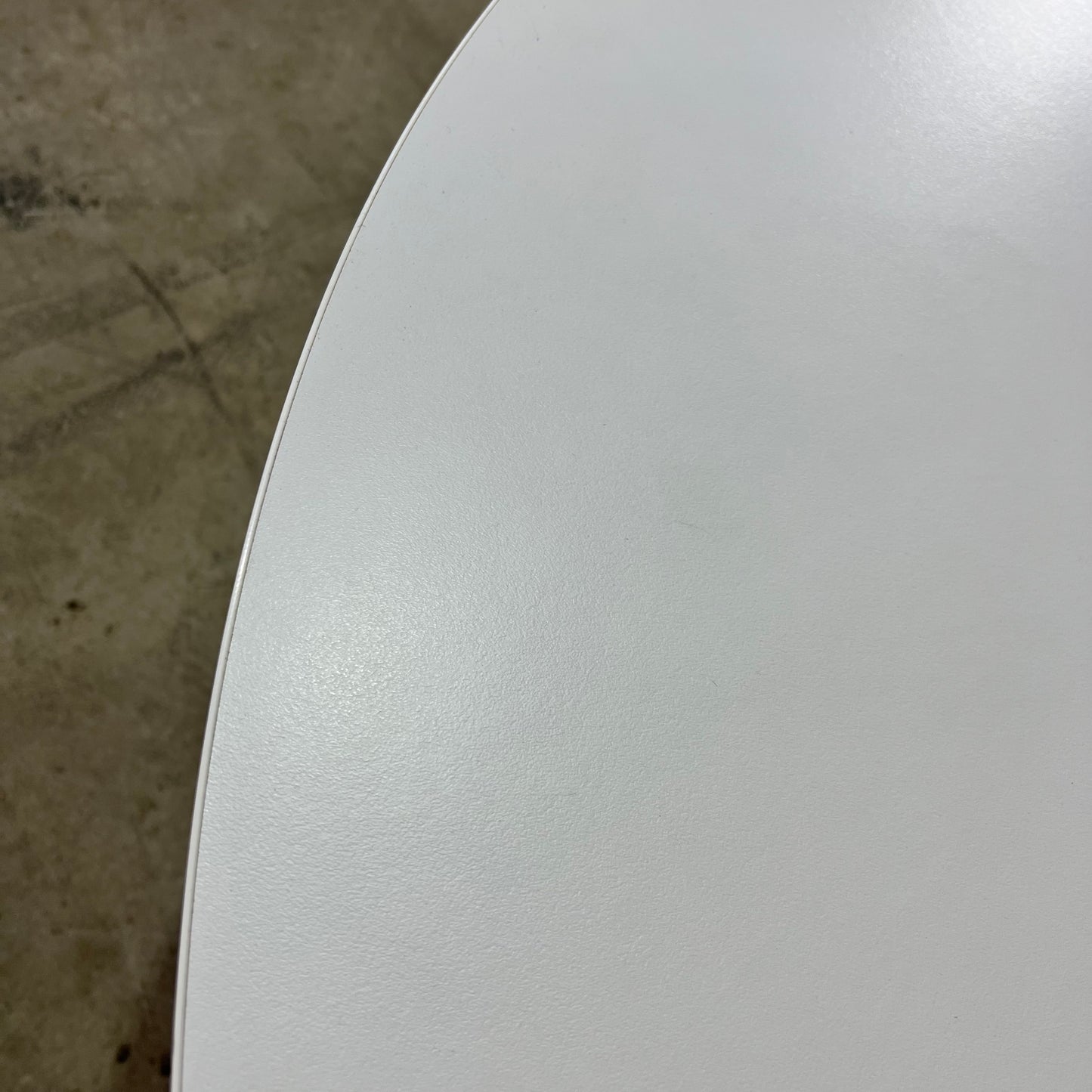 Classic White Round Table on Chrome Base
