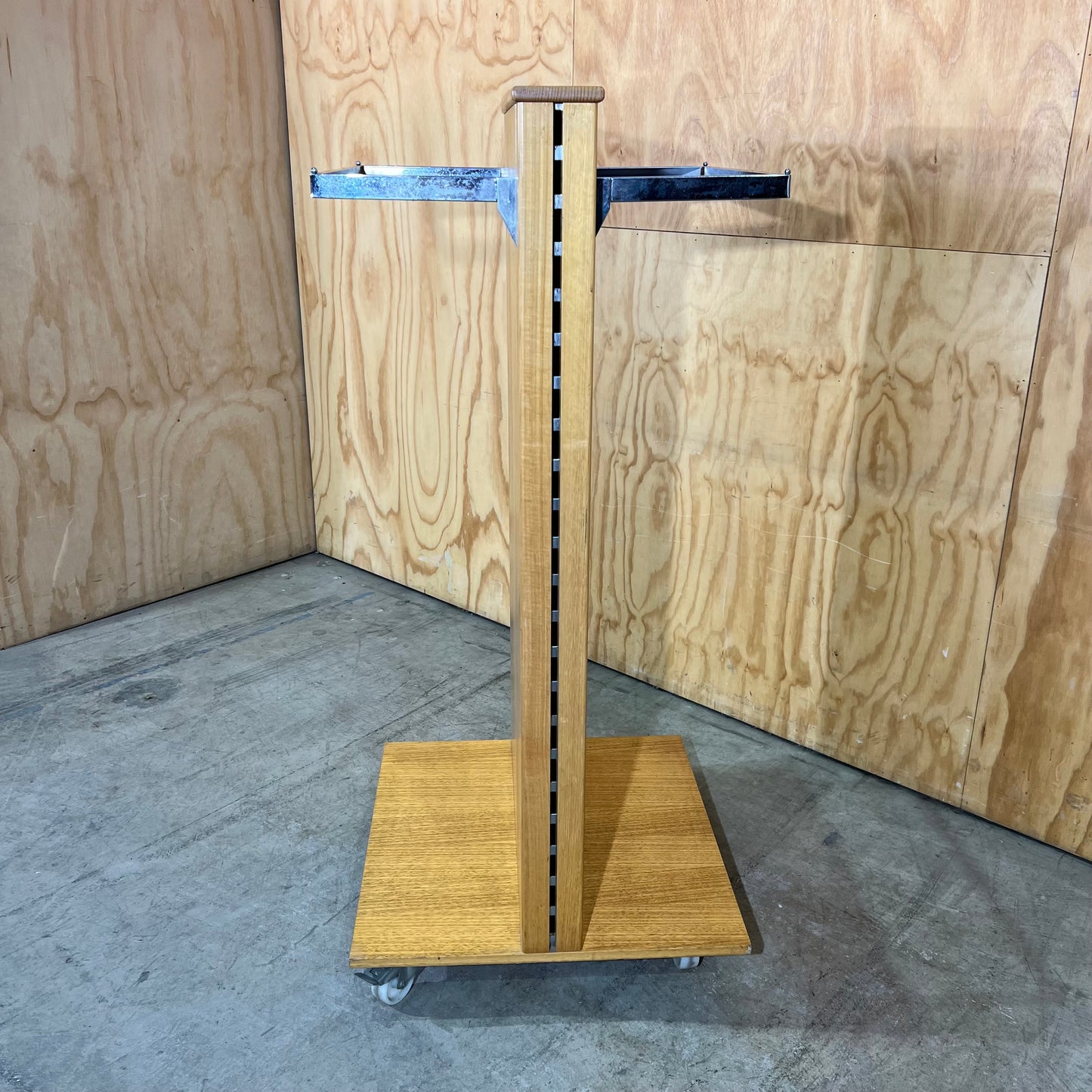 Double Retail Clothing Rack