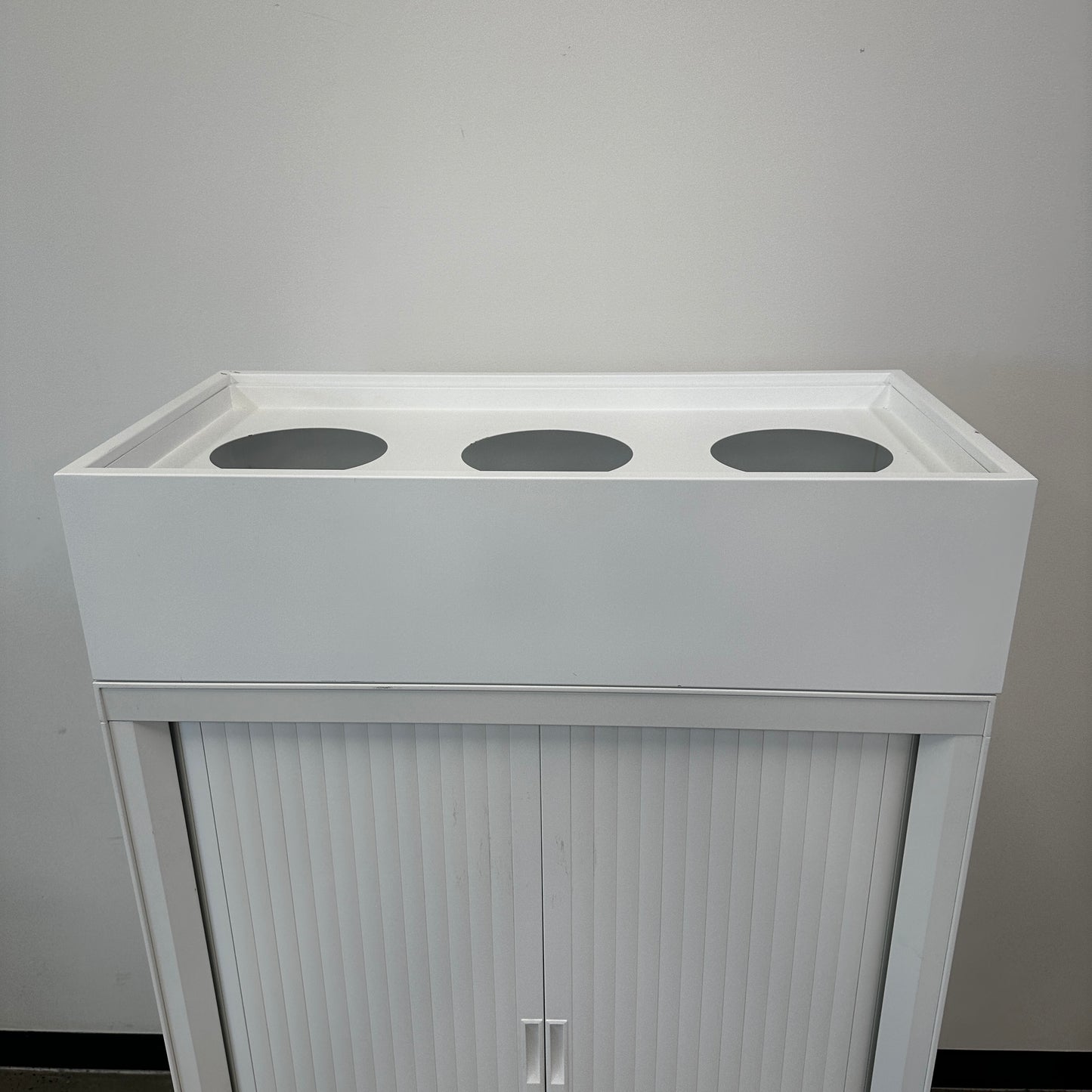 Herman Miller CK8 Posh Planter Box White
