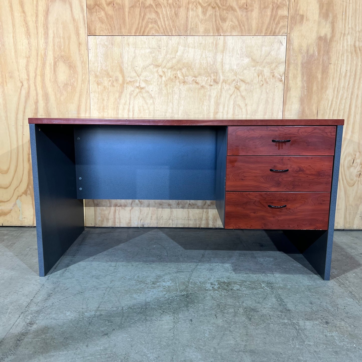 Desk with integrated Pedestal in Cherry Wood Laminate