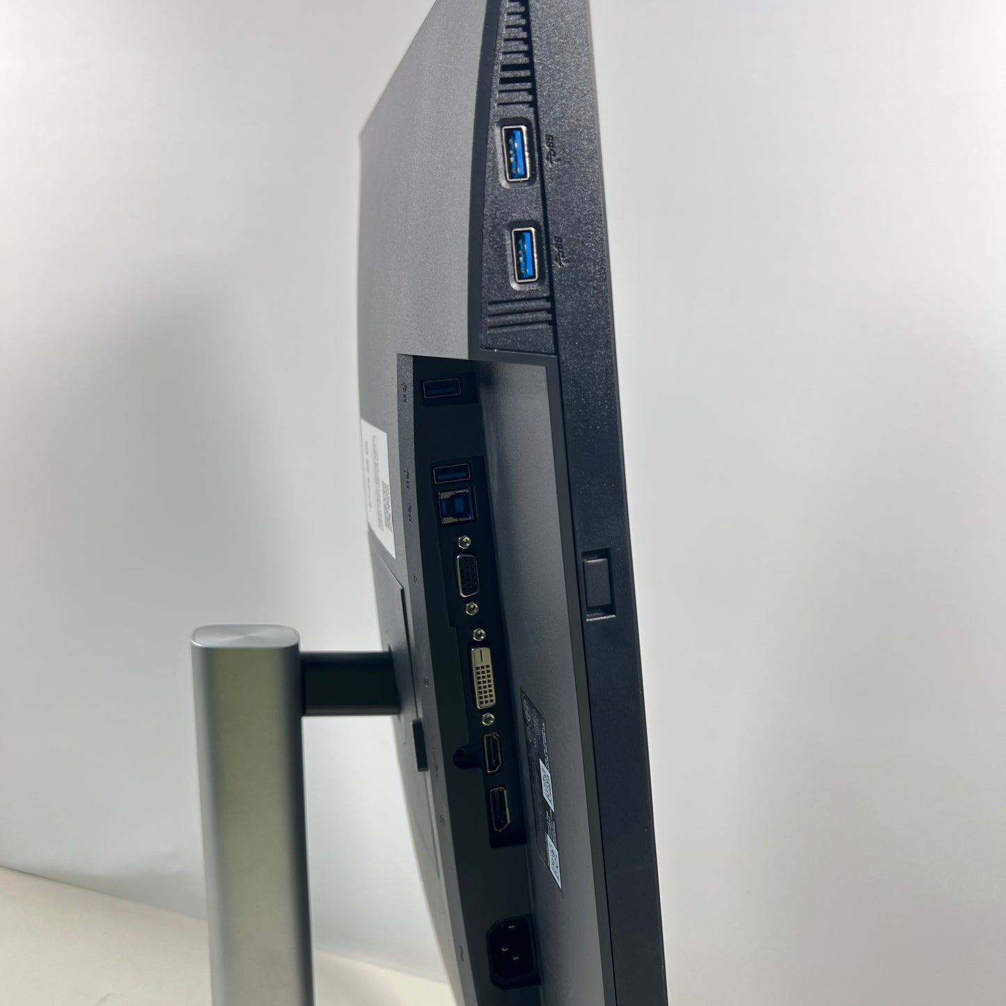 Dell 24" Monitor P2423