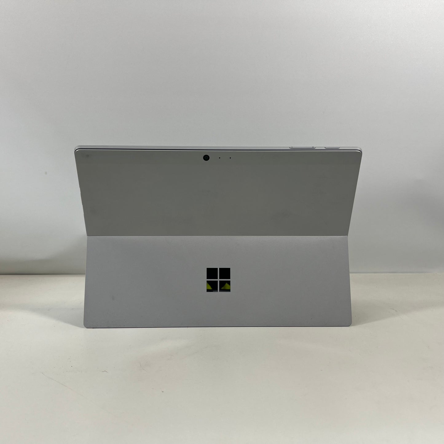 Microsoft Surface Pro 4 Bundle with Keyboard, Laptop Bag and Shell Case