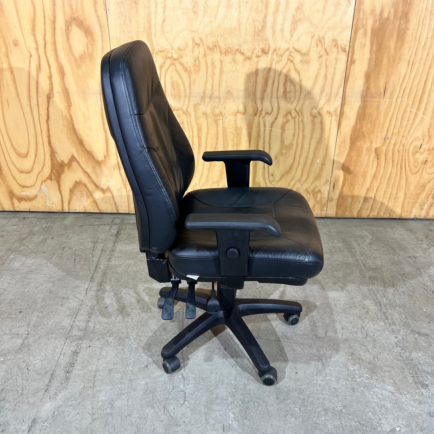 Stateline Leather-Look Executive Chair in Black