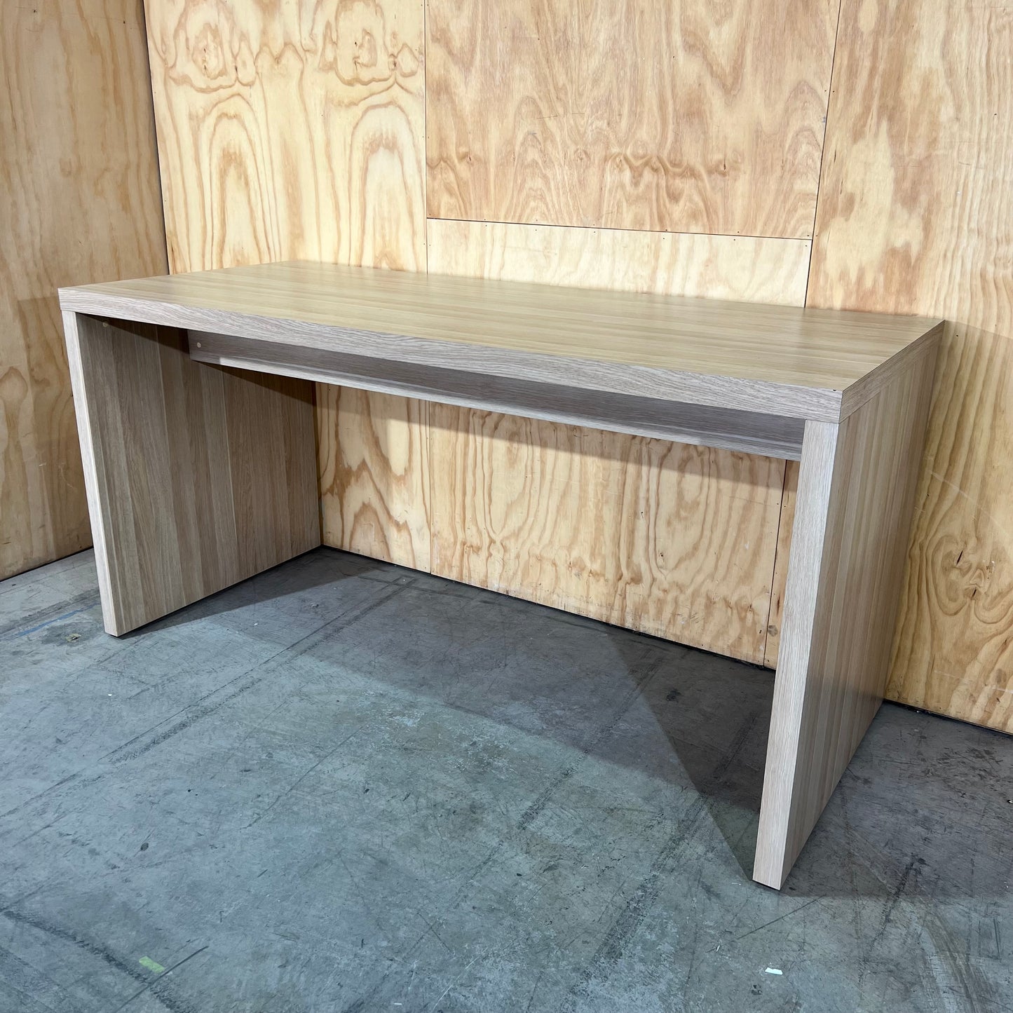 Krost Jive S Counter Table