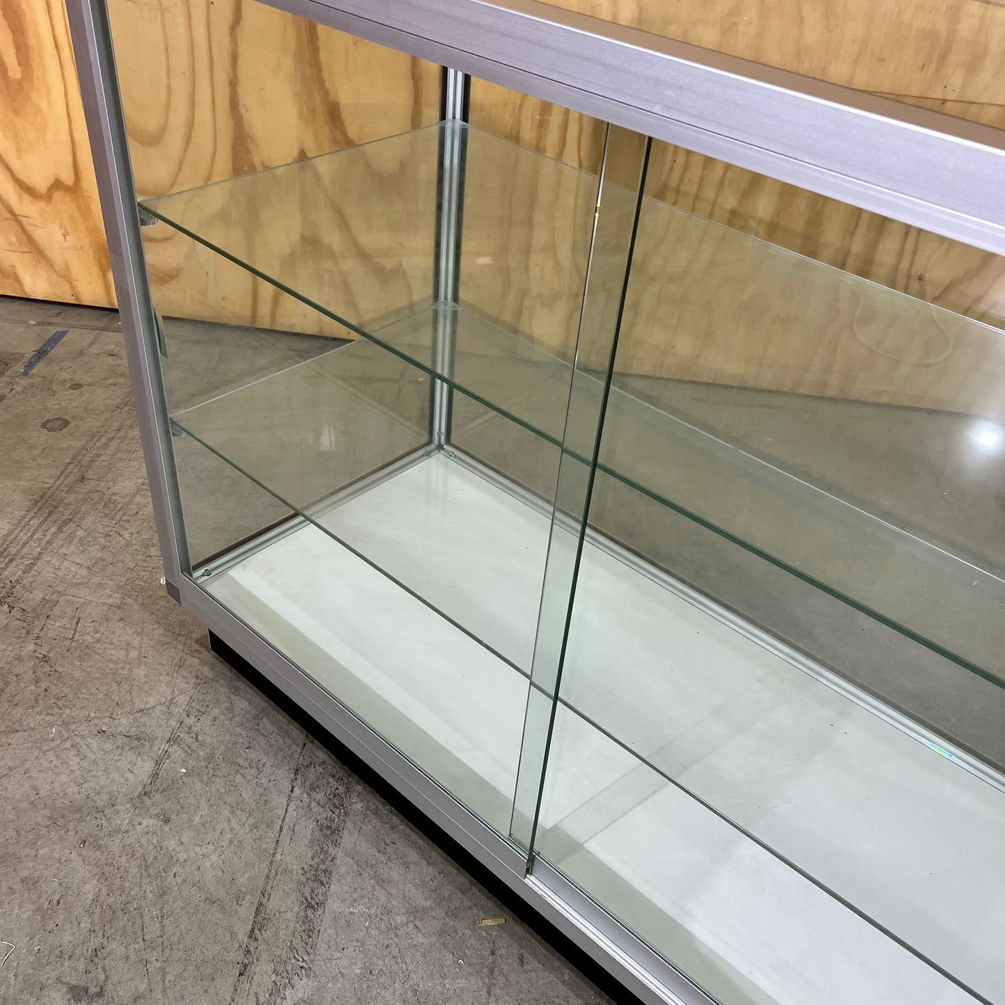 Glass Display Counter