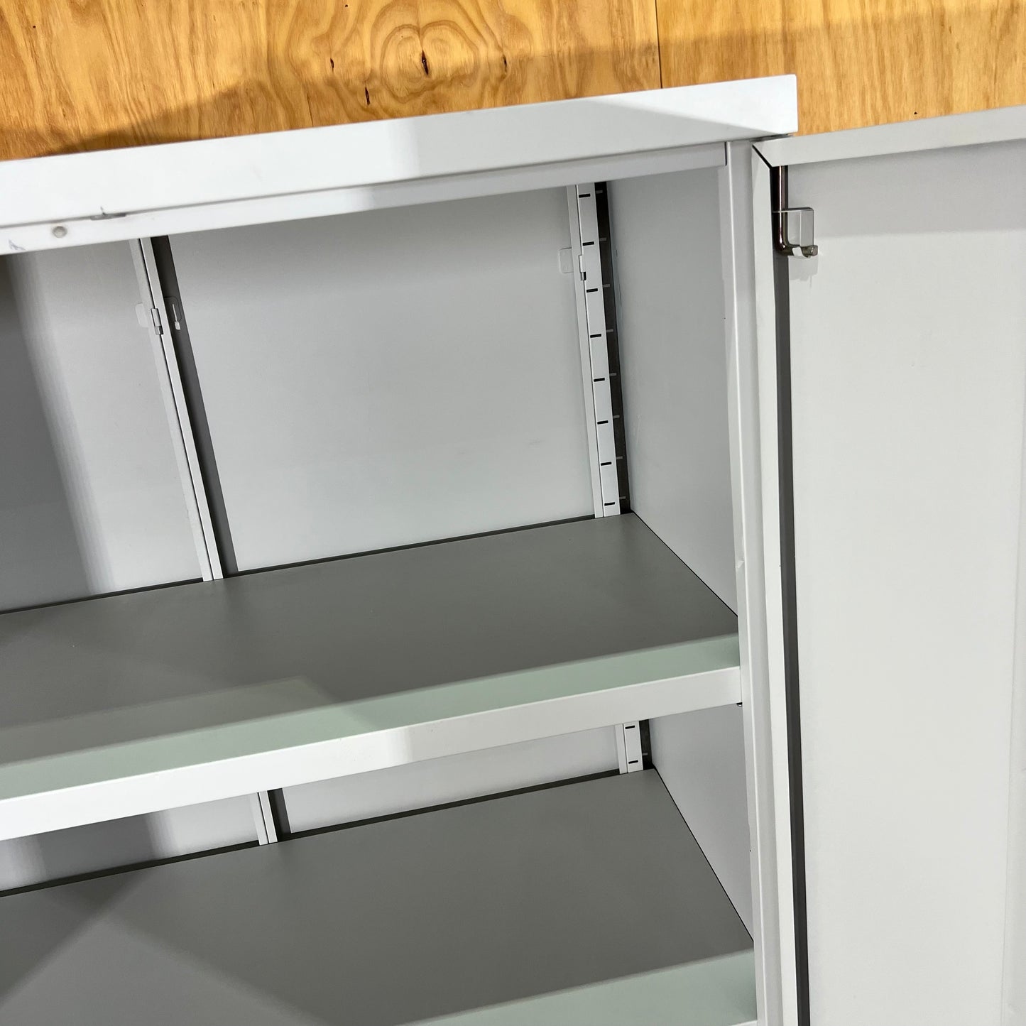 SureFile Two Door Stationery Cabinet in Light Grey