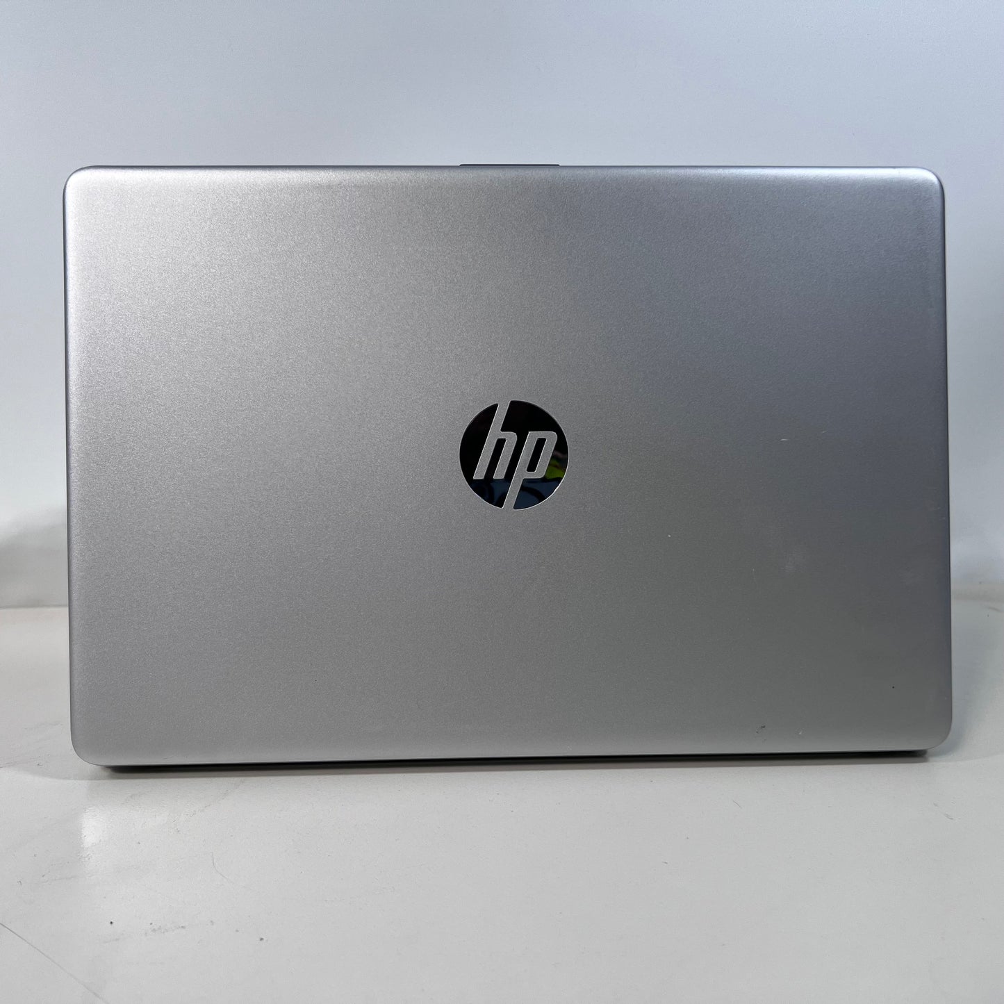 HP Laptop 15s-FQ1055TU