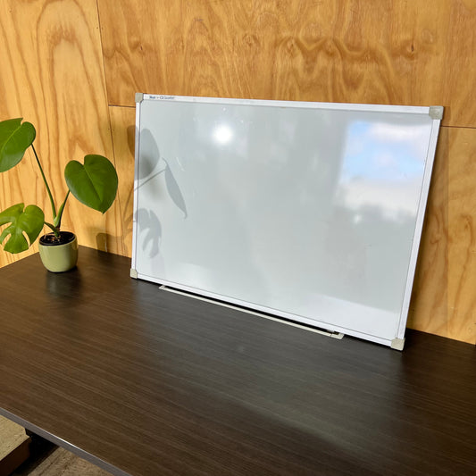 Penrite Quartert Small Whiteboard