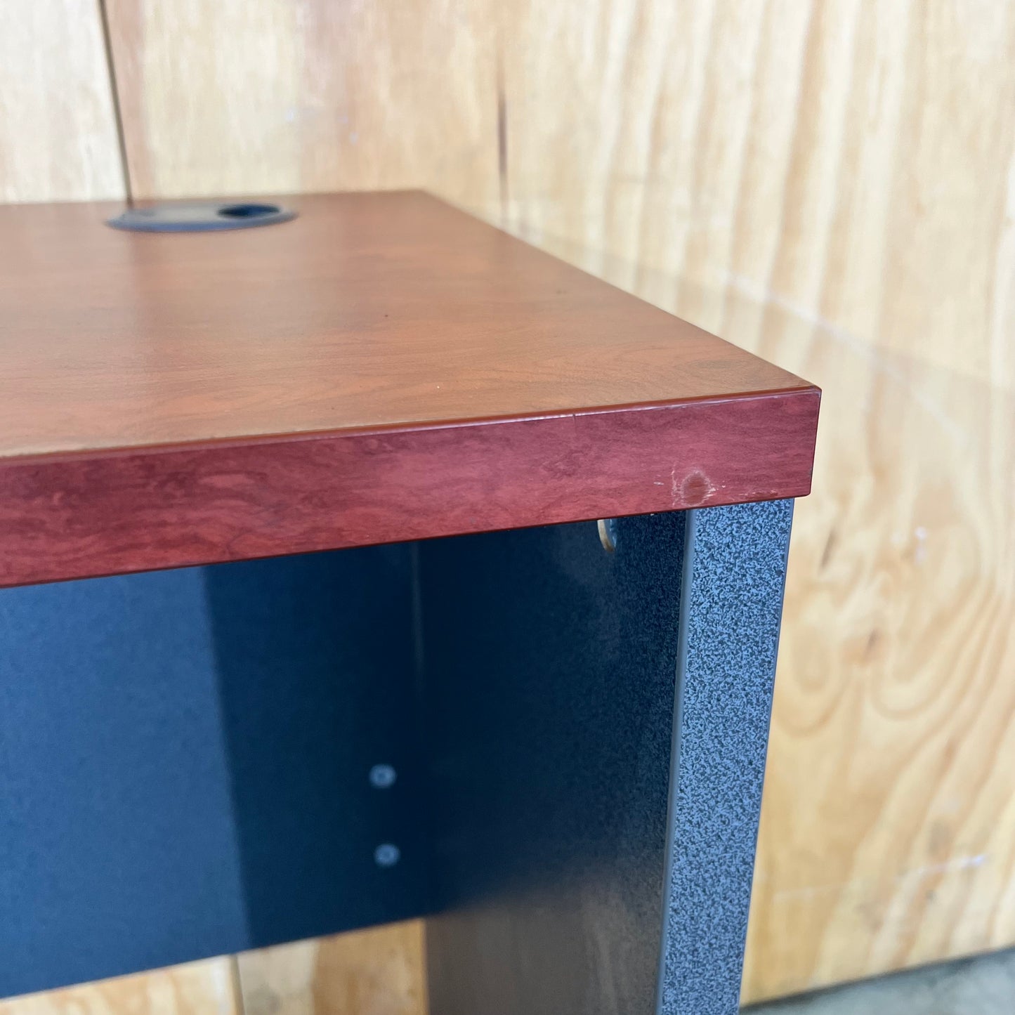 Slimline Straight Desk in Warm Cherry Woodgrain