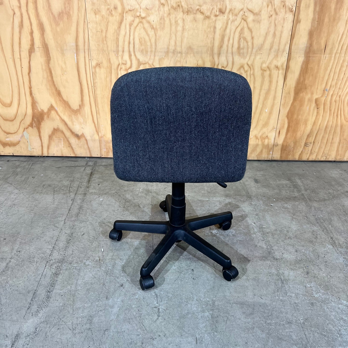 Commerical Grey Upholstered Task Chair without Arms