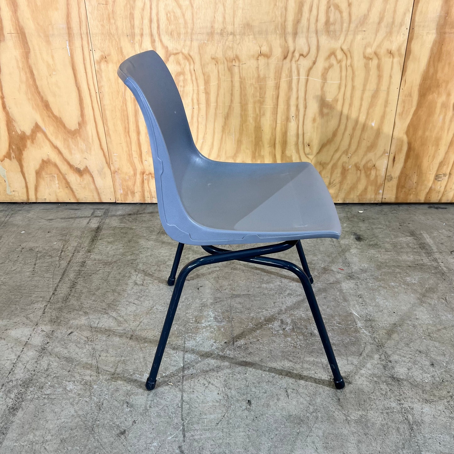 Sebel Postura Max Ergonomic School Chair - Grey
