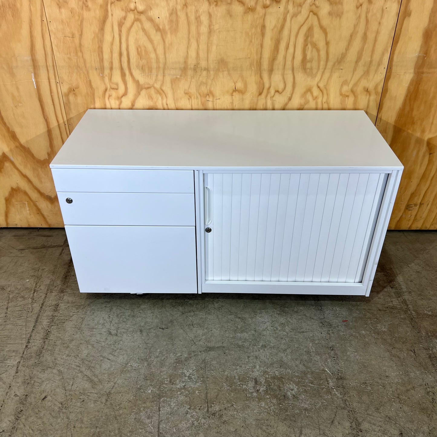 Krost White Drawer Caddy with Tambour Door - No keys