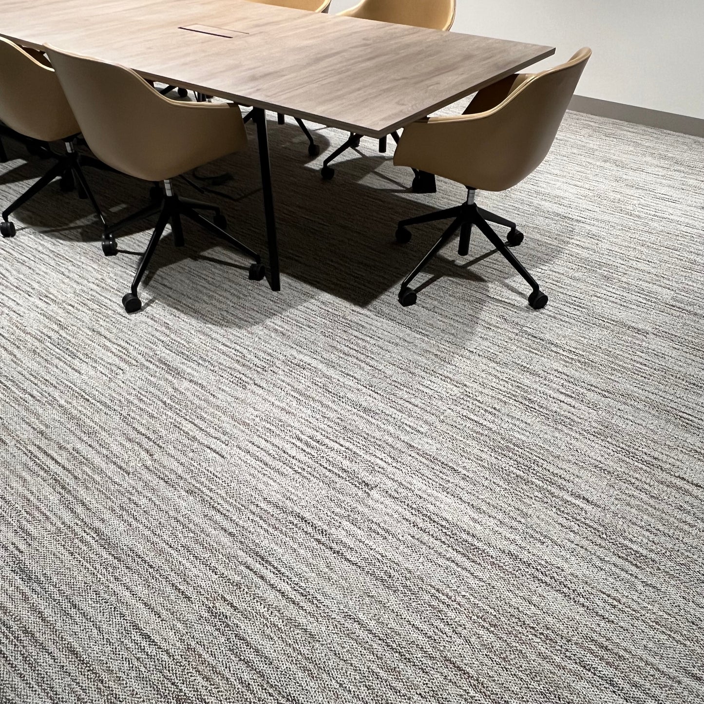 EcoWorx Reclaimed Carpet Panel - Light Grey with Red/Brown streaks - 100sqm