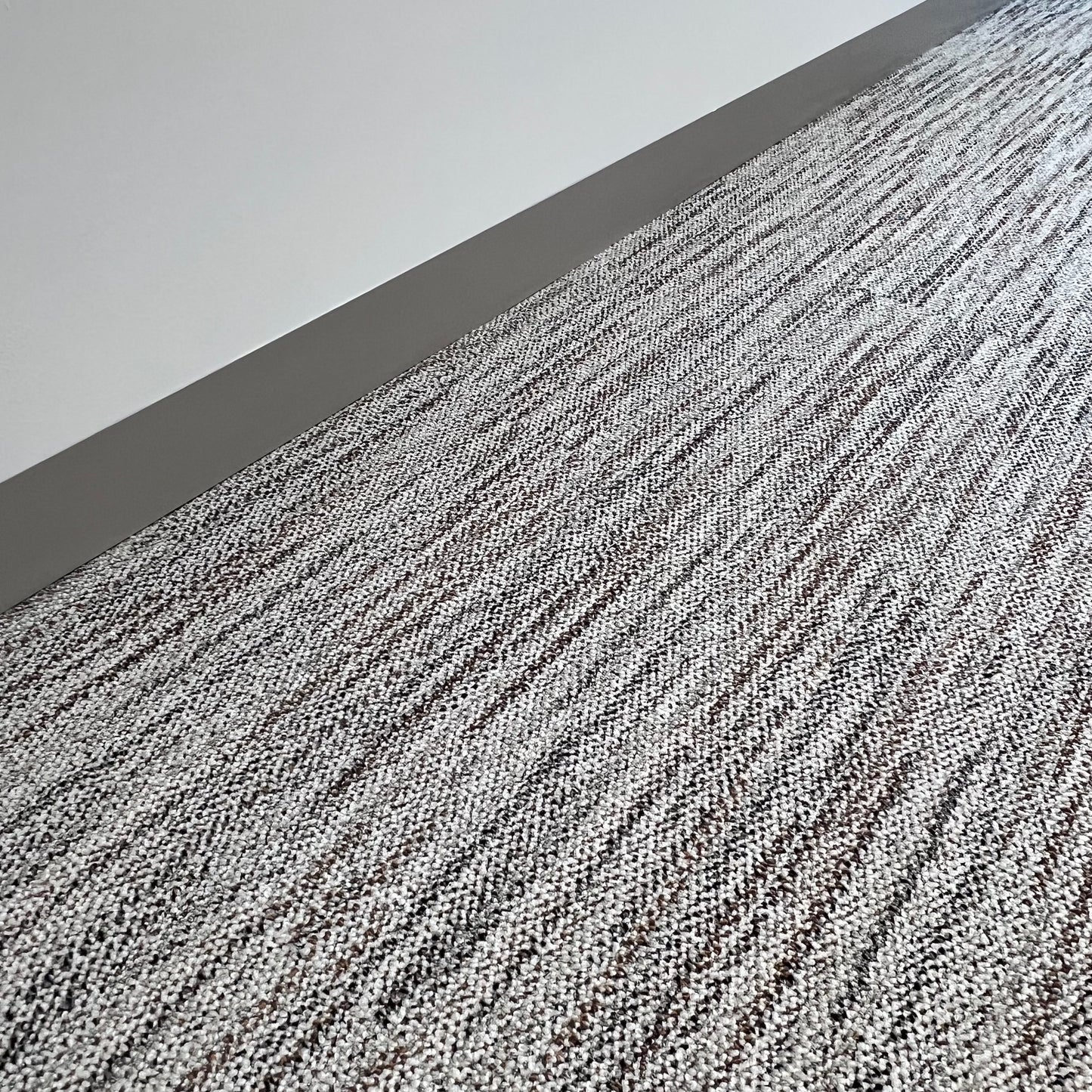 EcoWorx Reclaimed Carpet Panel - Light Grey with Red/Brown streaks - 100sqm