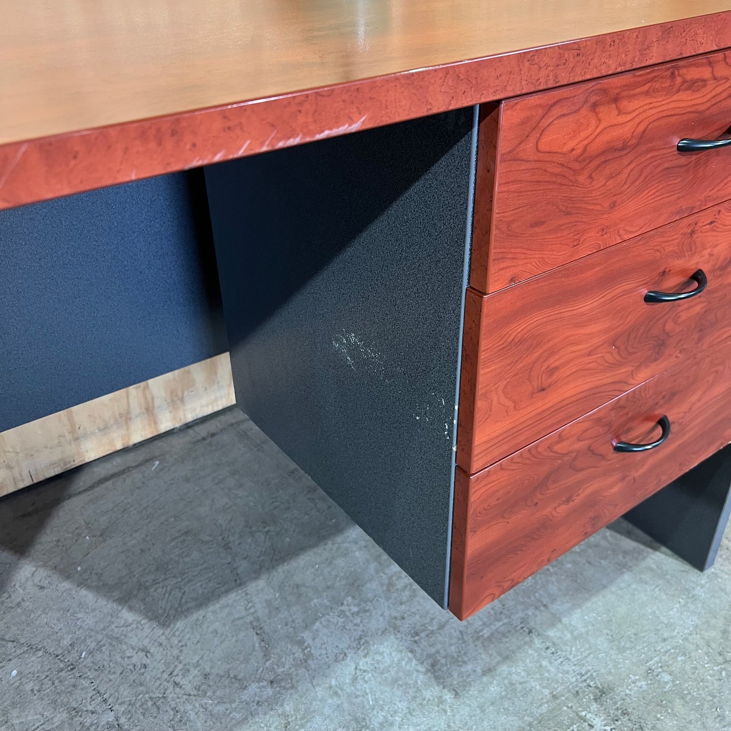 Desk with integrated Pedestal in Cherry Wood Laminate