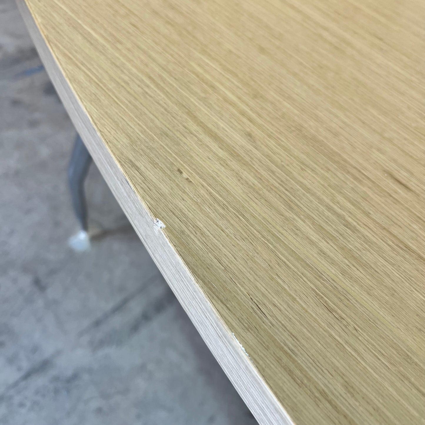 Schiavello Aire Oval Meeting Room Table