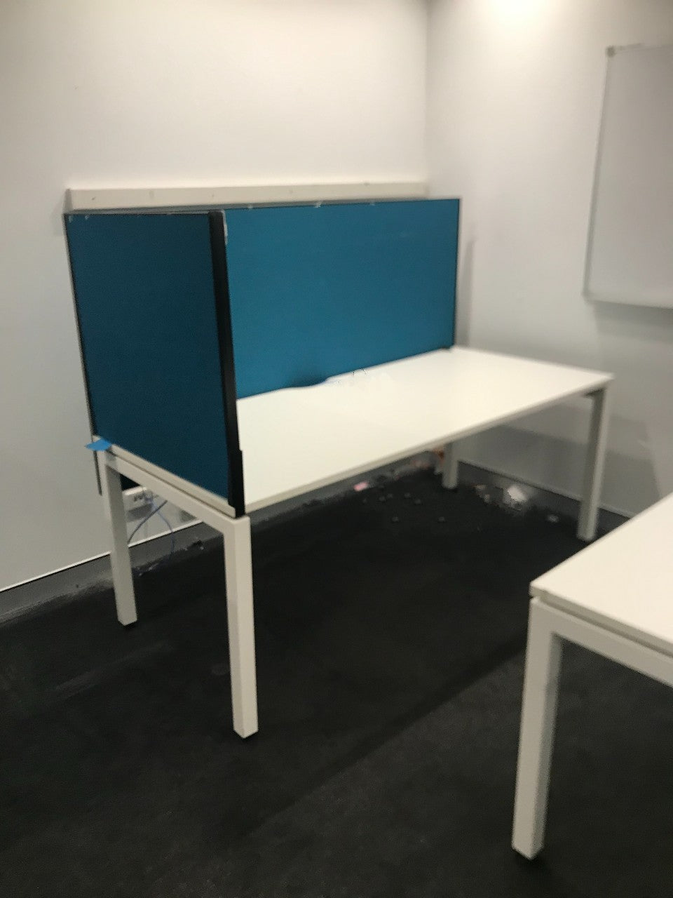 Partitions to suit Fixed height workstation with cable management
