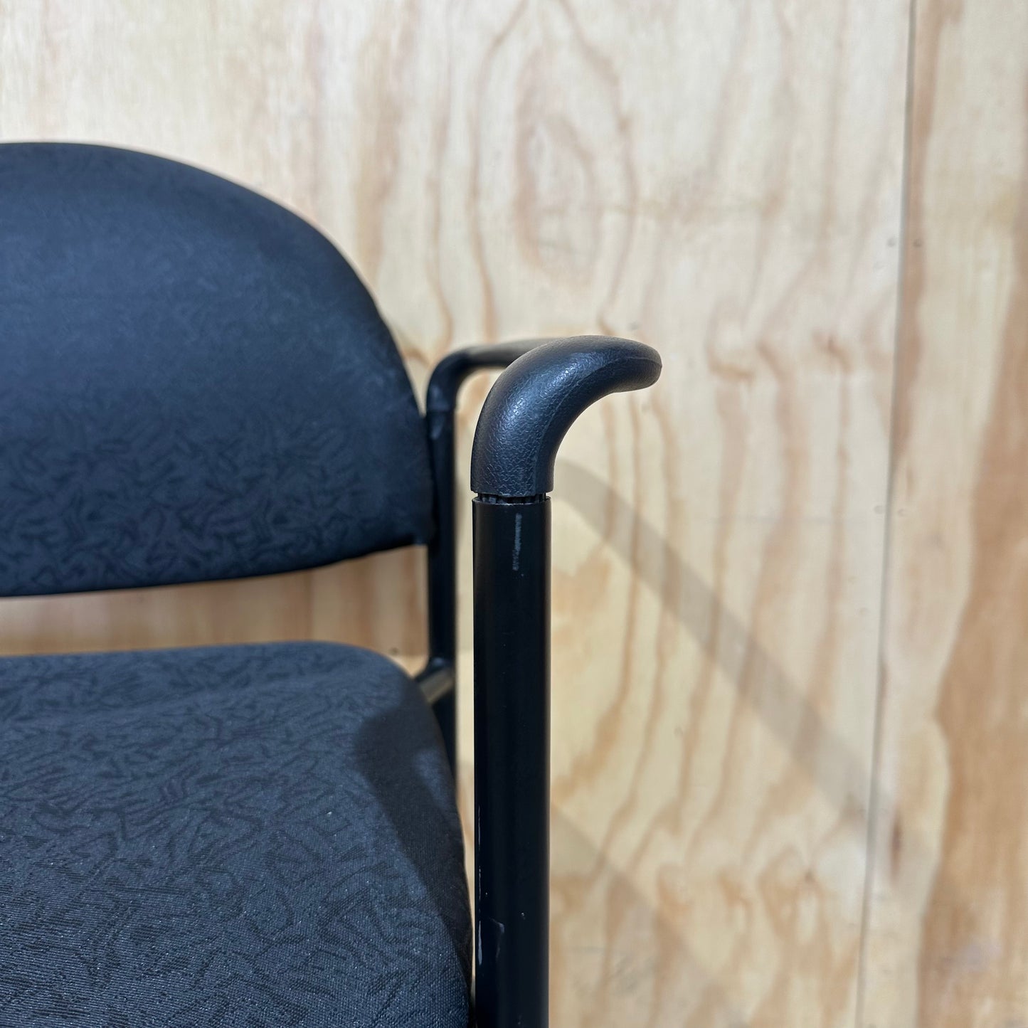 Black stackable visitor chair