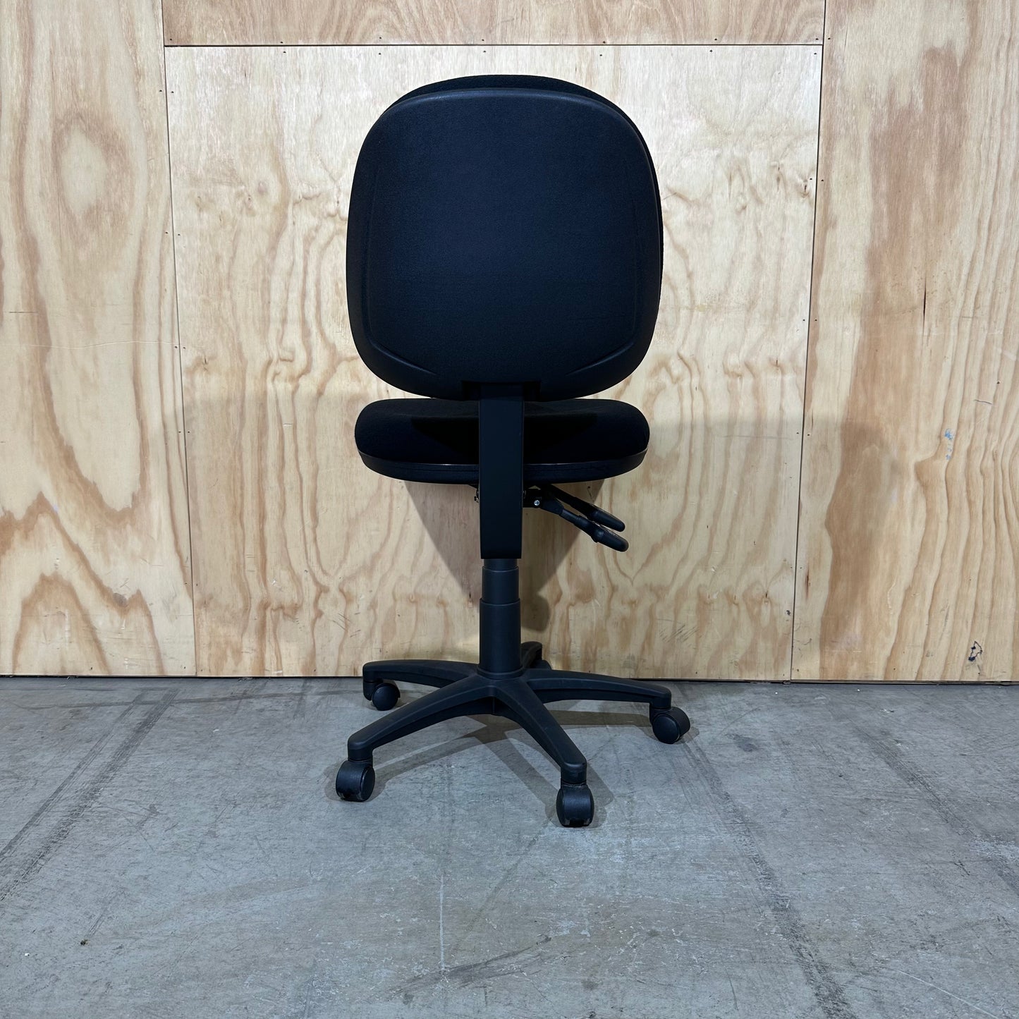 Stem Low Back Task Chair