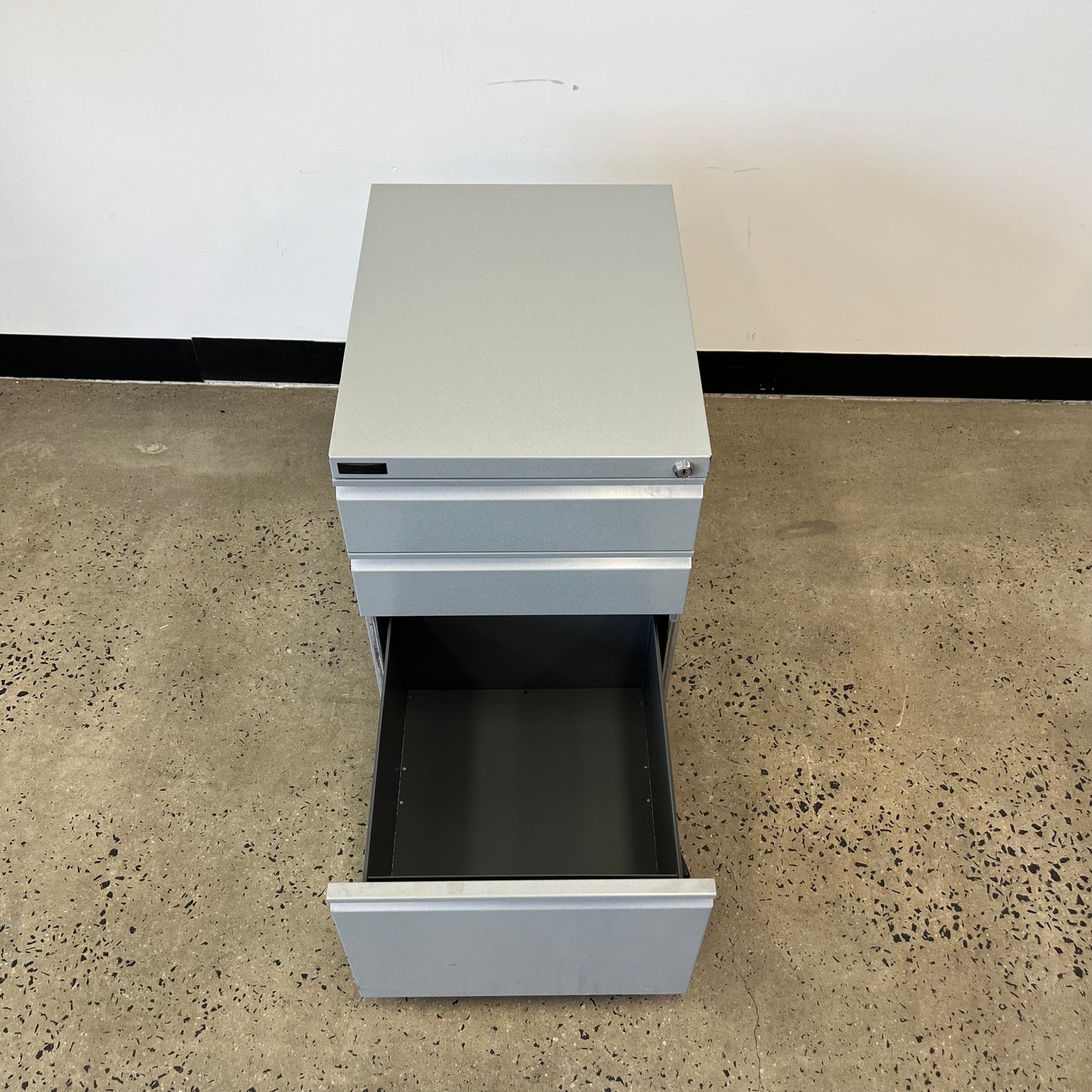 Schiavello 3 Drawer Pedestal Caddy in Light Grey
