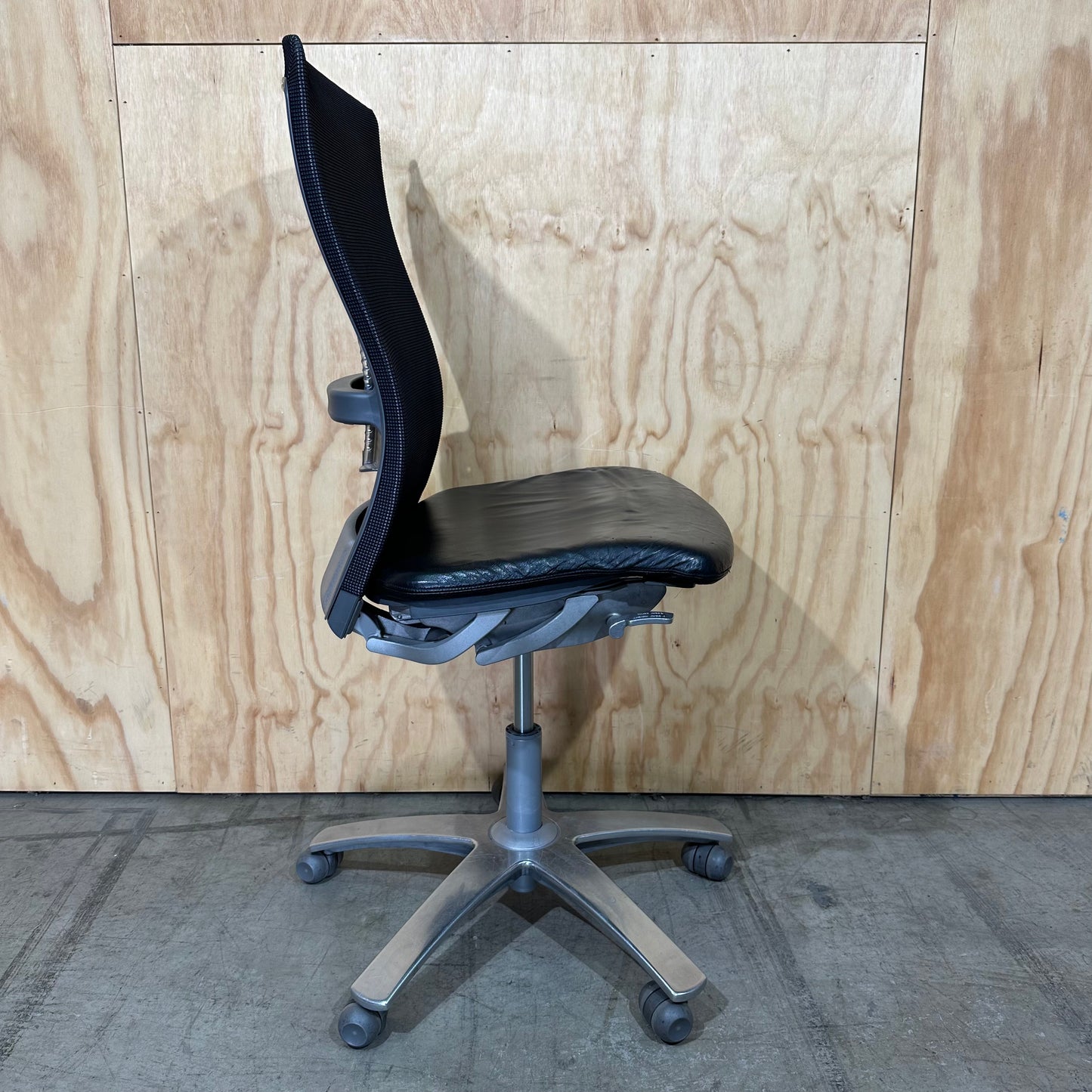 Life Chair by Formway Leather Seat with mesh back