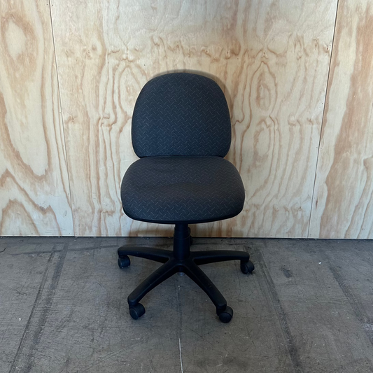 Eclipse Task Chair with Grey Pattern