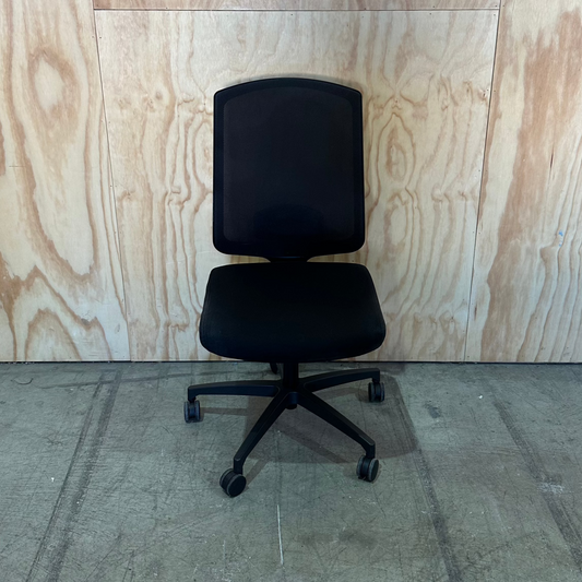 Black Mesh Back Chair