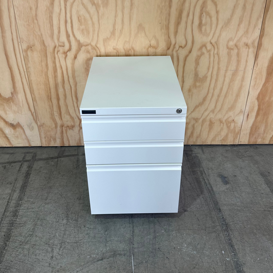 Schiavello Narrow Pedestal in Off-White