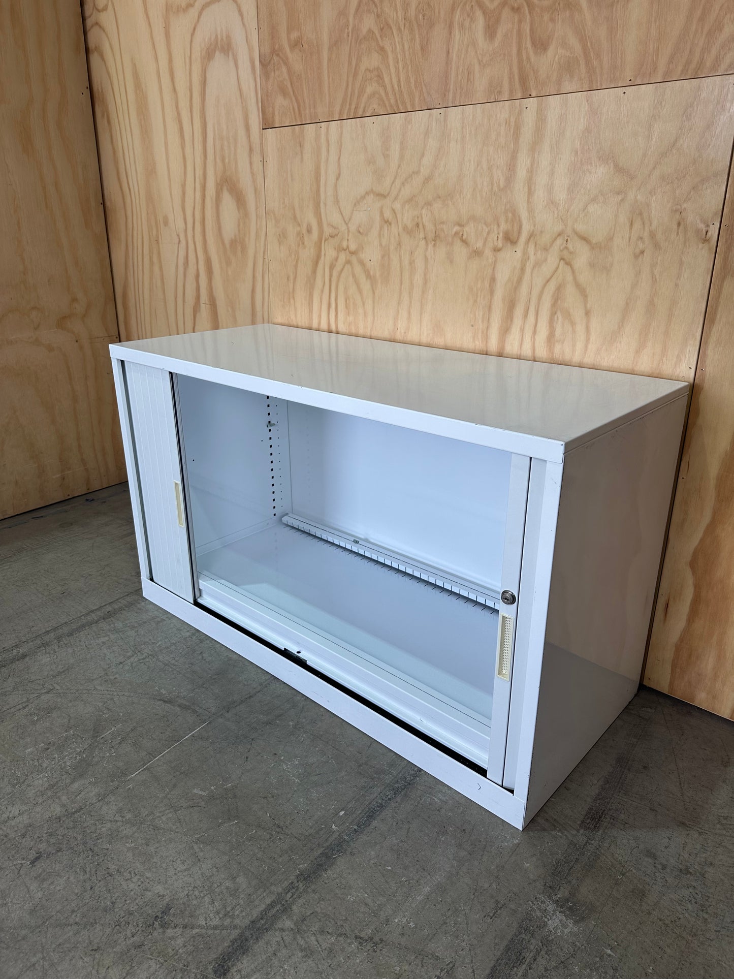 Planex Small Wide White Tambour Unit