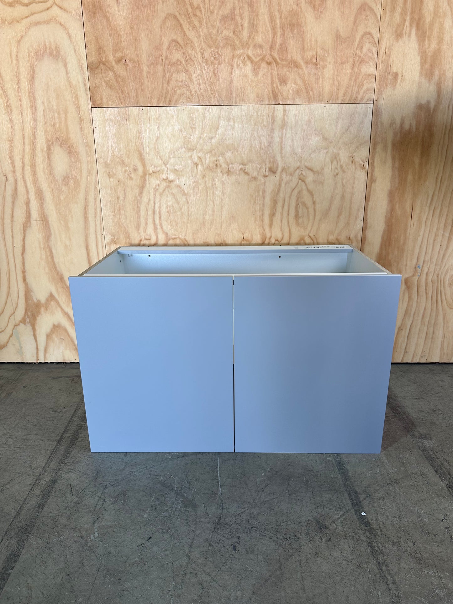 Grey Melamine Installed Cabinets with Soft Close Drawers