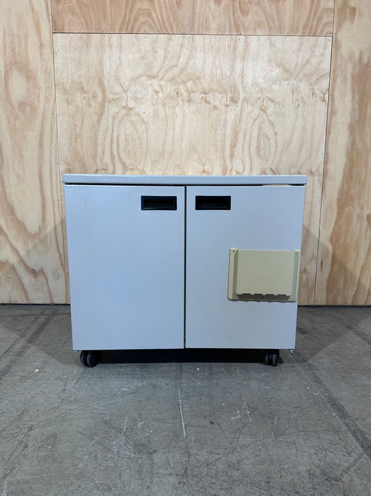 Double door pedestal in grey