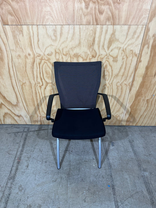 Haworth Comforto 99 fold chair