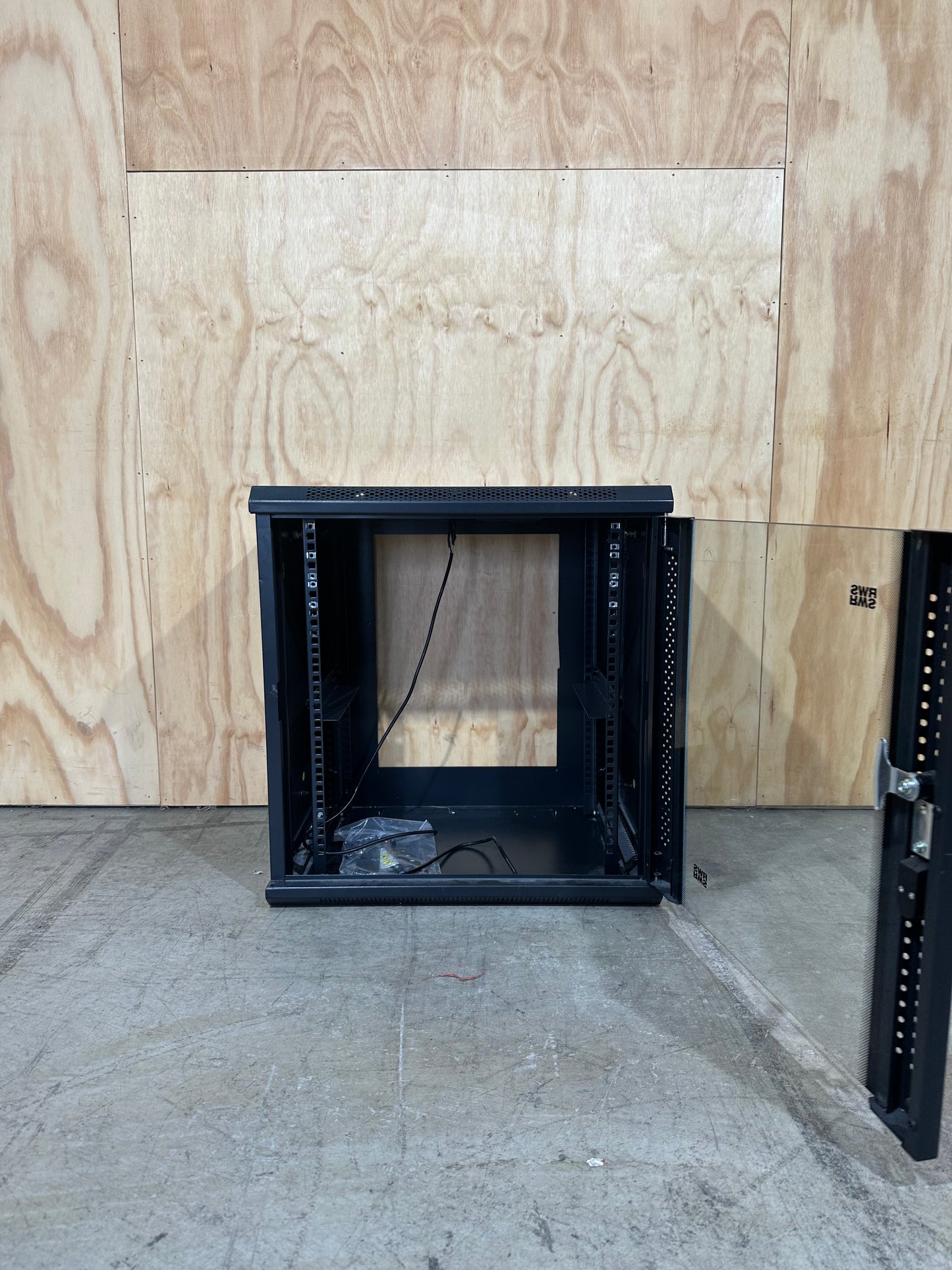 Rack World Systems Compact Server Rack