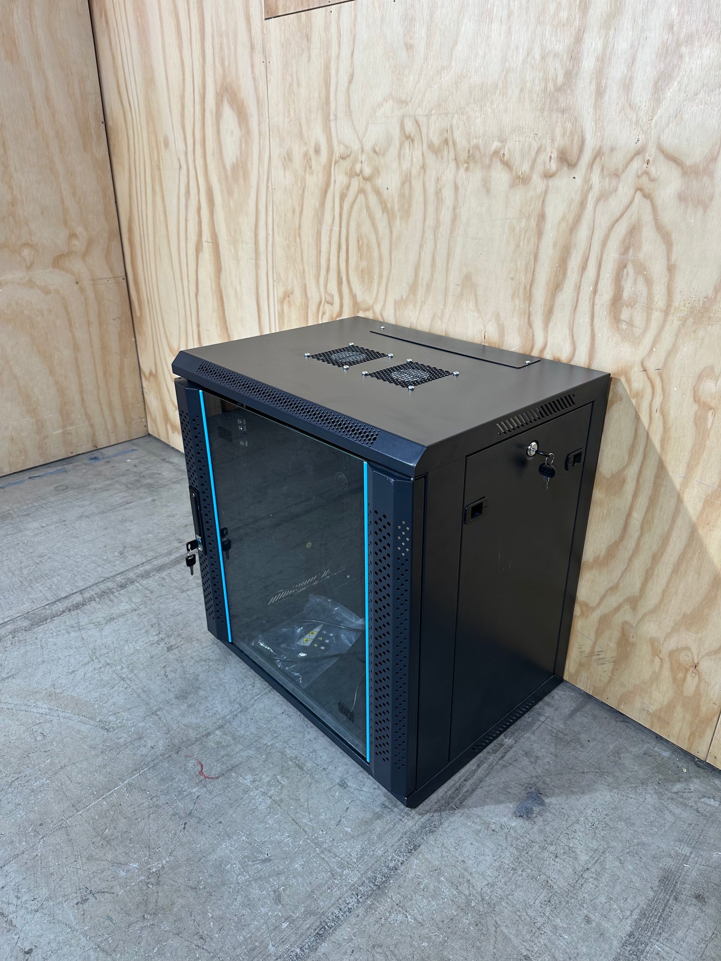 Rack World Systems Compact Server Rack