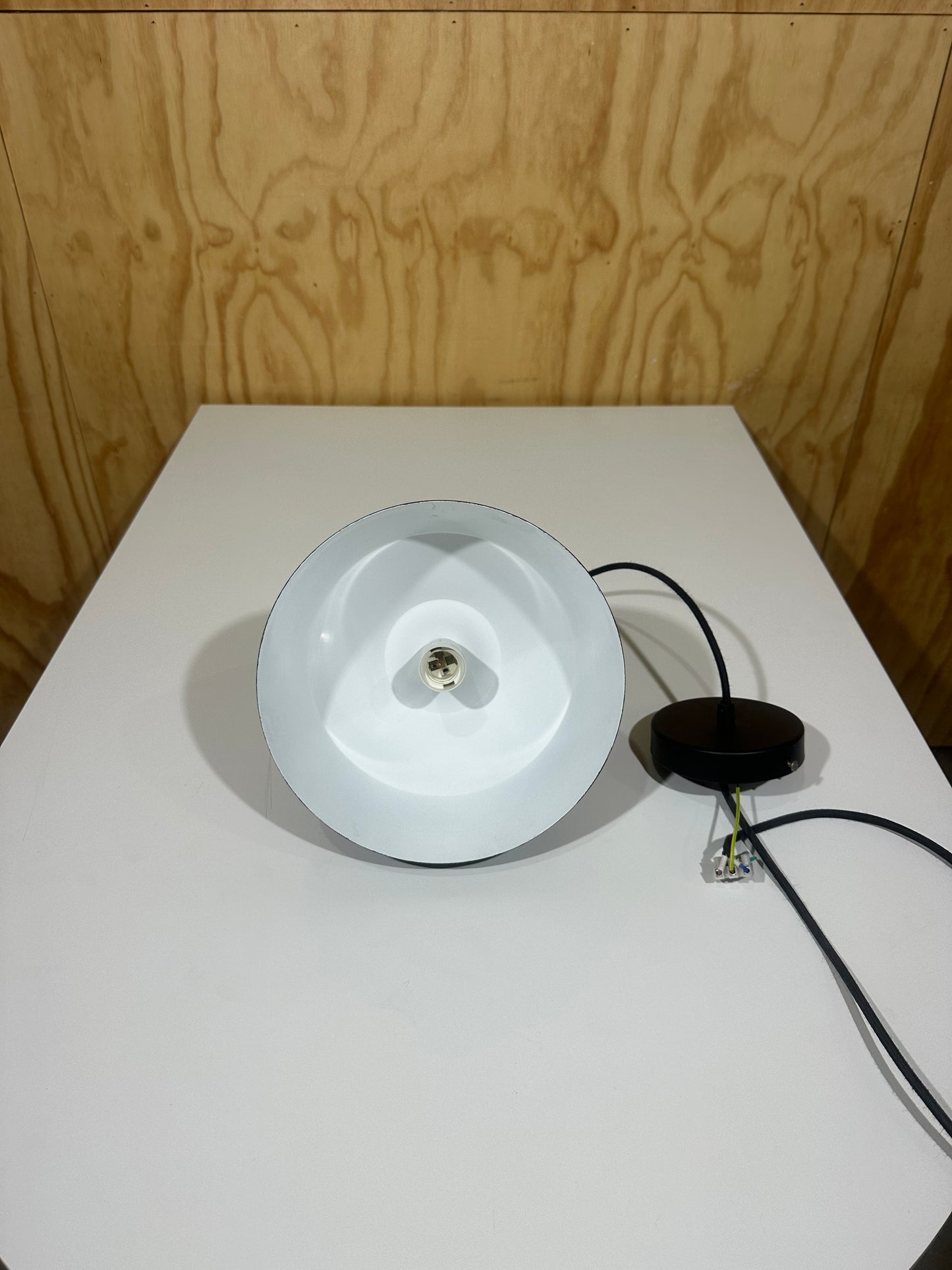 ABOUT SPACE pendant light Black/Beech